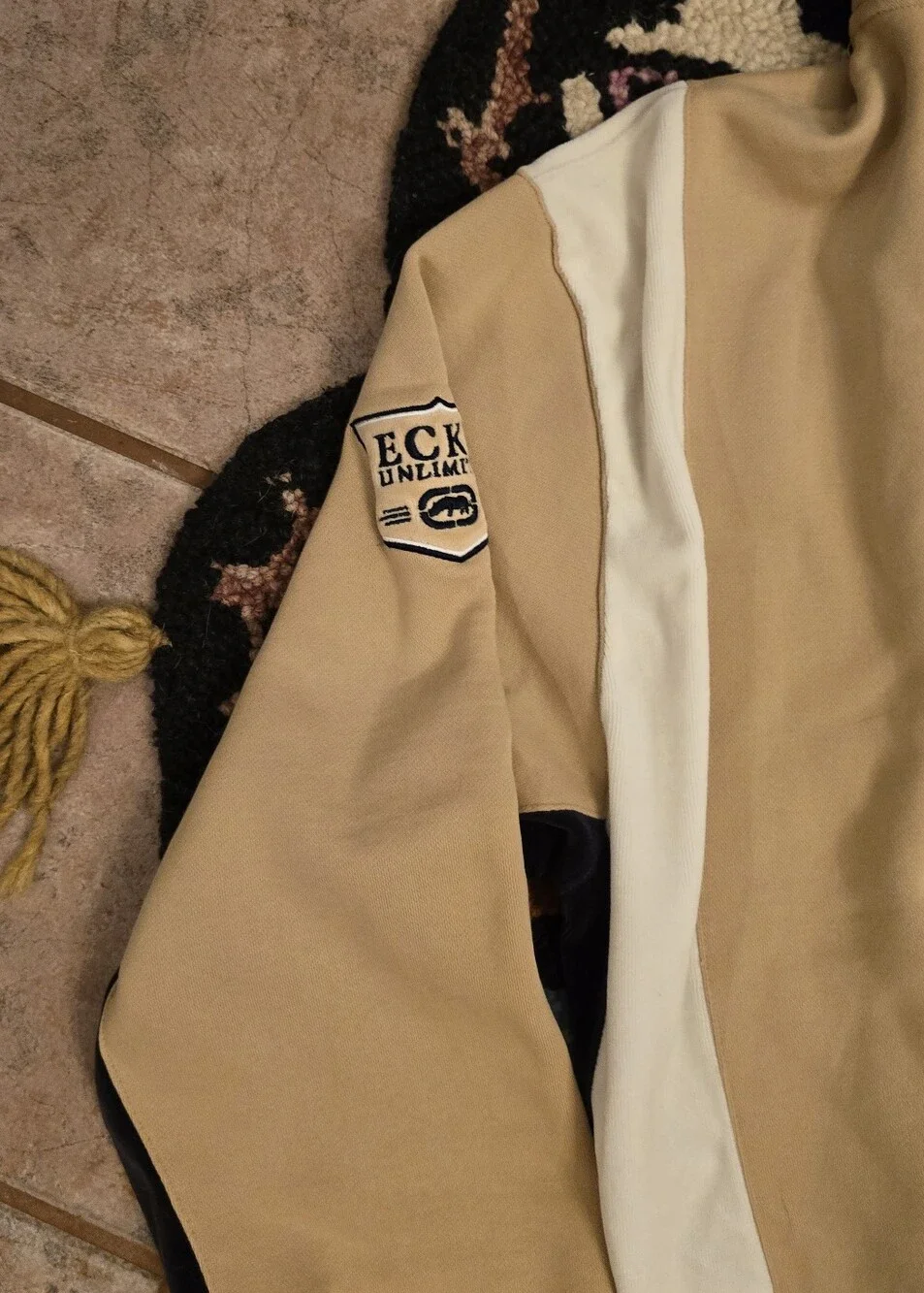 🔥🔥Y2K ECKO Unltd Tan Colorblock Hoodie with Navy & Cream Accents🔥🔥Size XXL